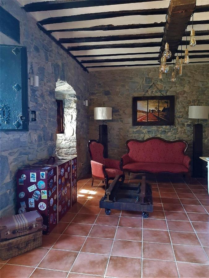 Hotel Dona Lola Izarra Bagian luar foto