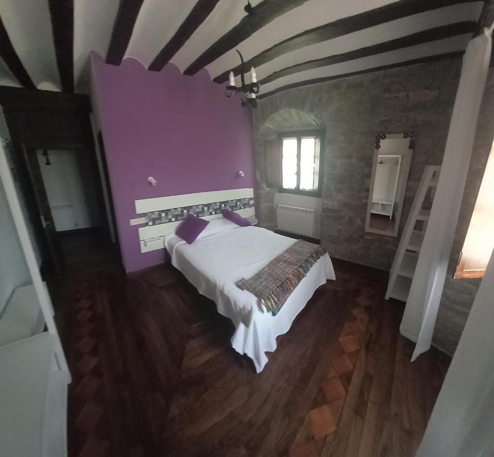 Hotel Dona Lola Izarra Bagian luar foto